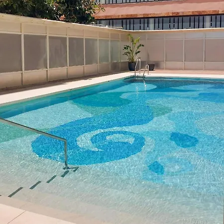 Cozy Apartment In Torremolinos With Wifi Extérieur photo